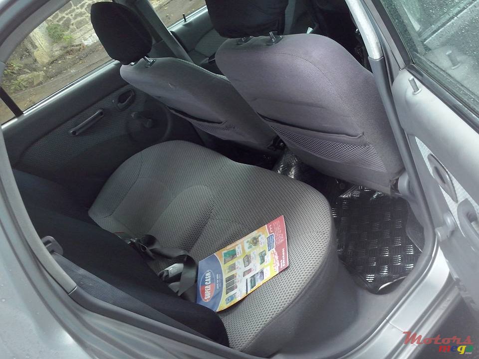 2005' Hyundai Atos dorizine photo #5