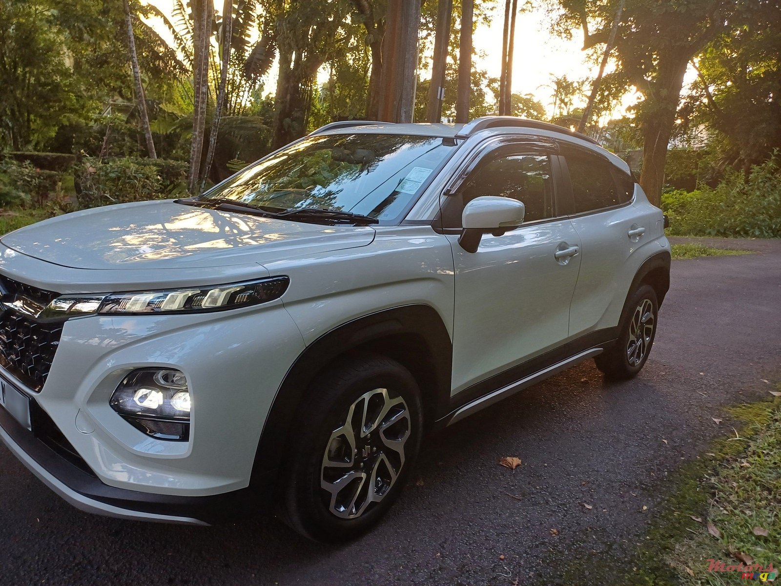 2025' Suzuki FRONX GLX photo #2