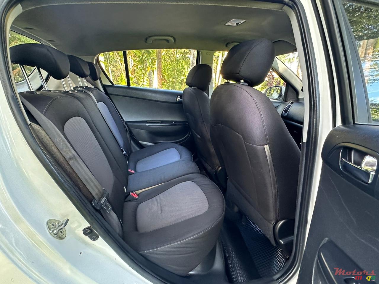 2014' Hyundai i20 photo #7