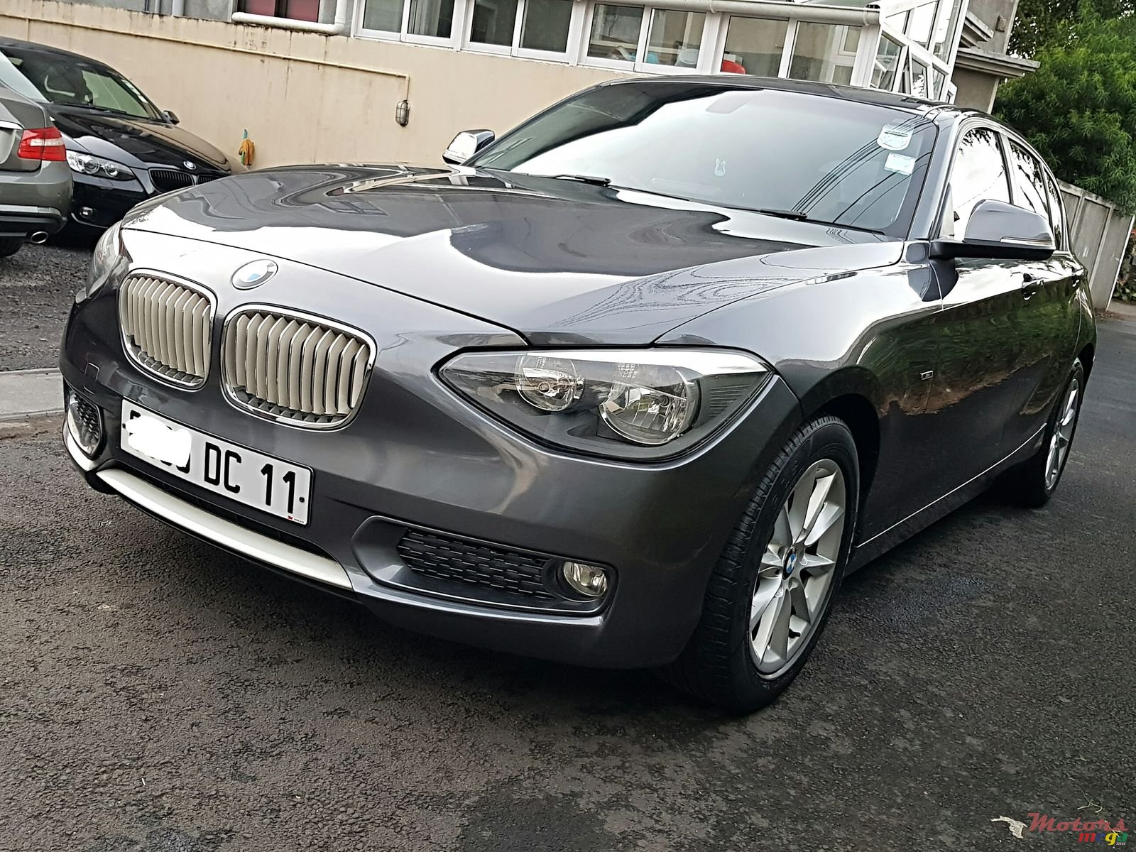 2011' BMW 116 Automatic photo #2