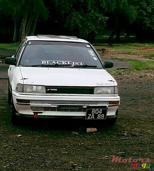 1989' Toyota Corolla photo #7