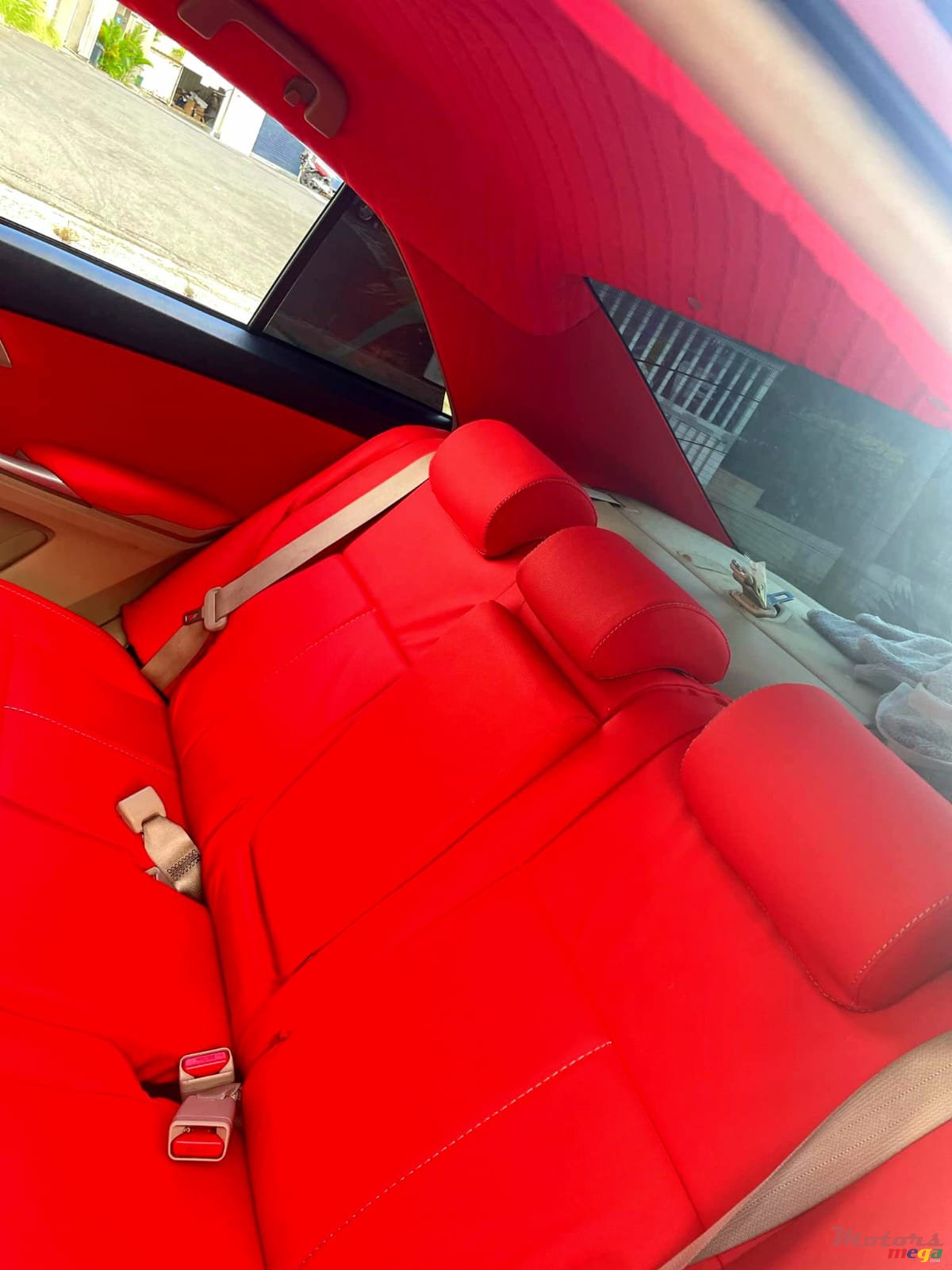 2014' Toyota Allion photo #4