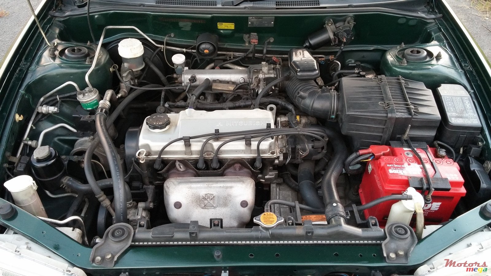 2000' Mitsubishi Lancer GLXi photo #4