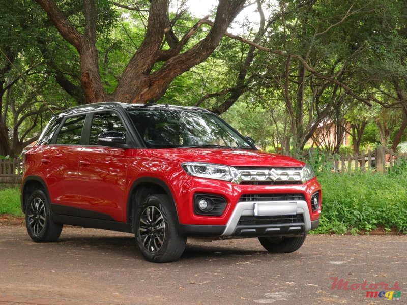 2021' Suzuki Vitara Brezza GLX photo #1