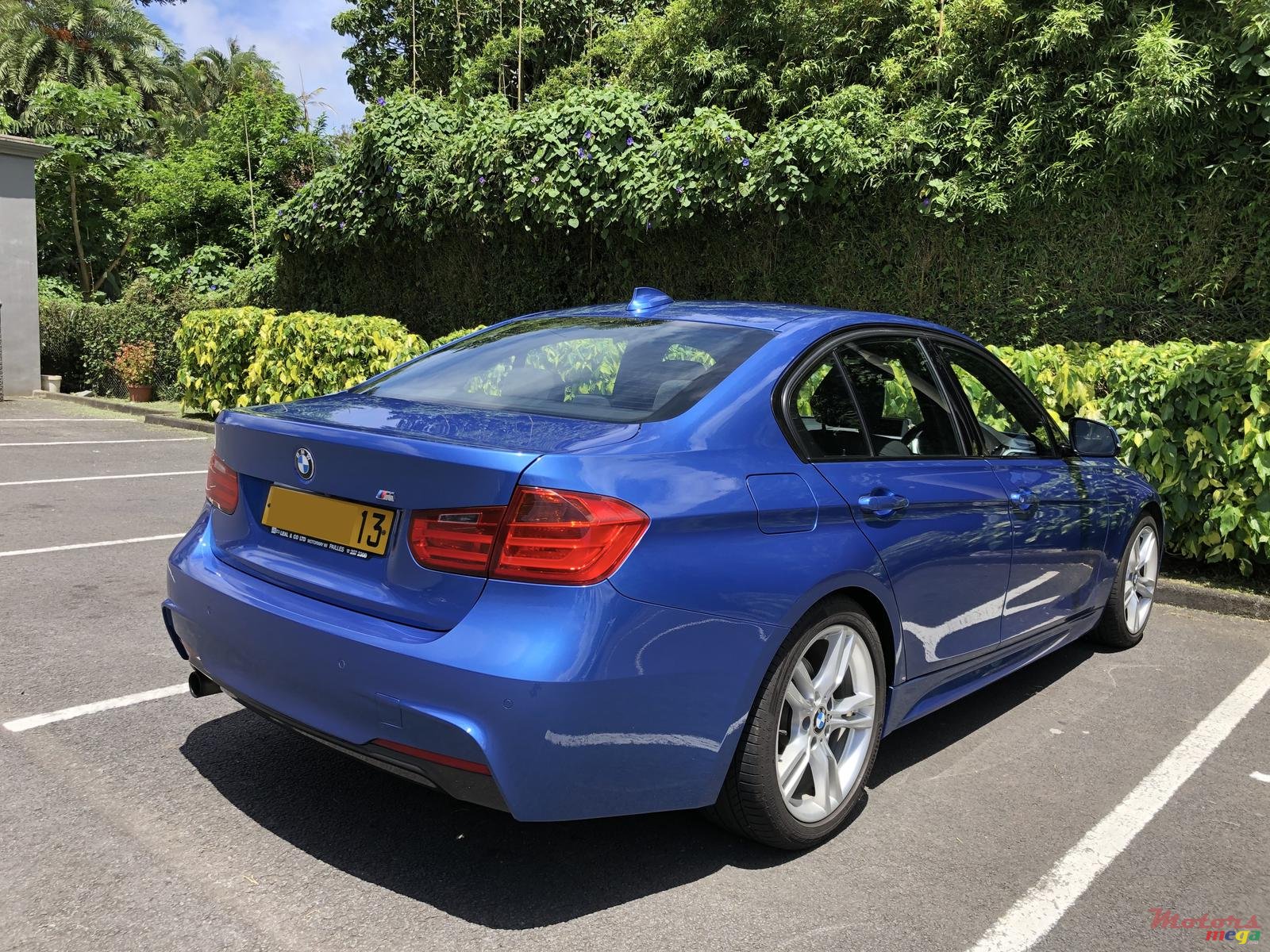 2013' BMW 3 Series M Sport photo #5