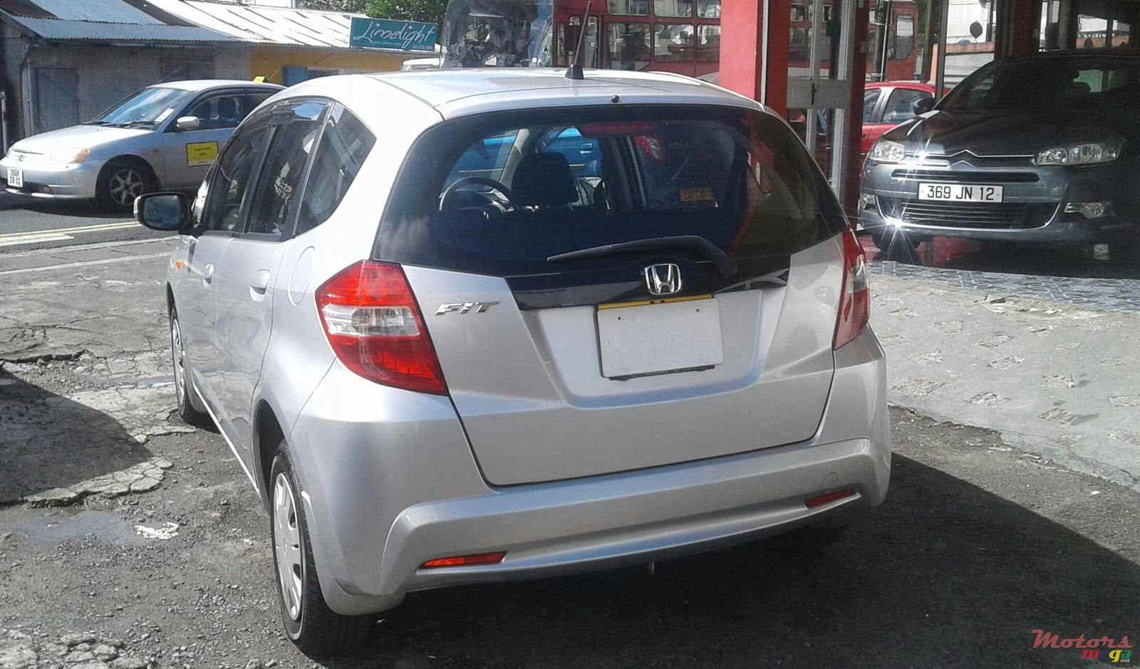2010' Honda Fit photo #3