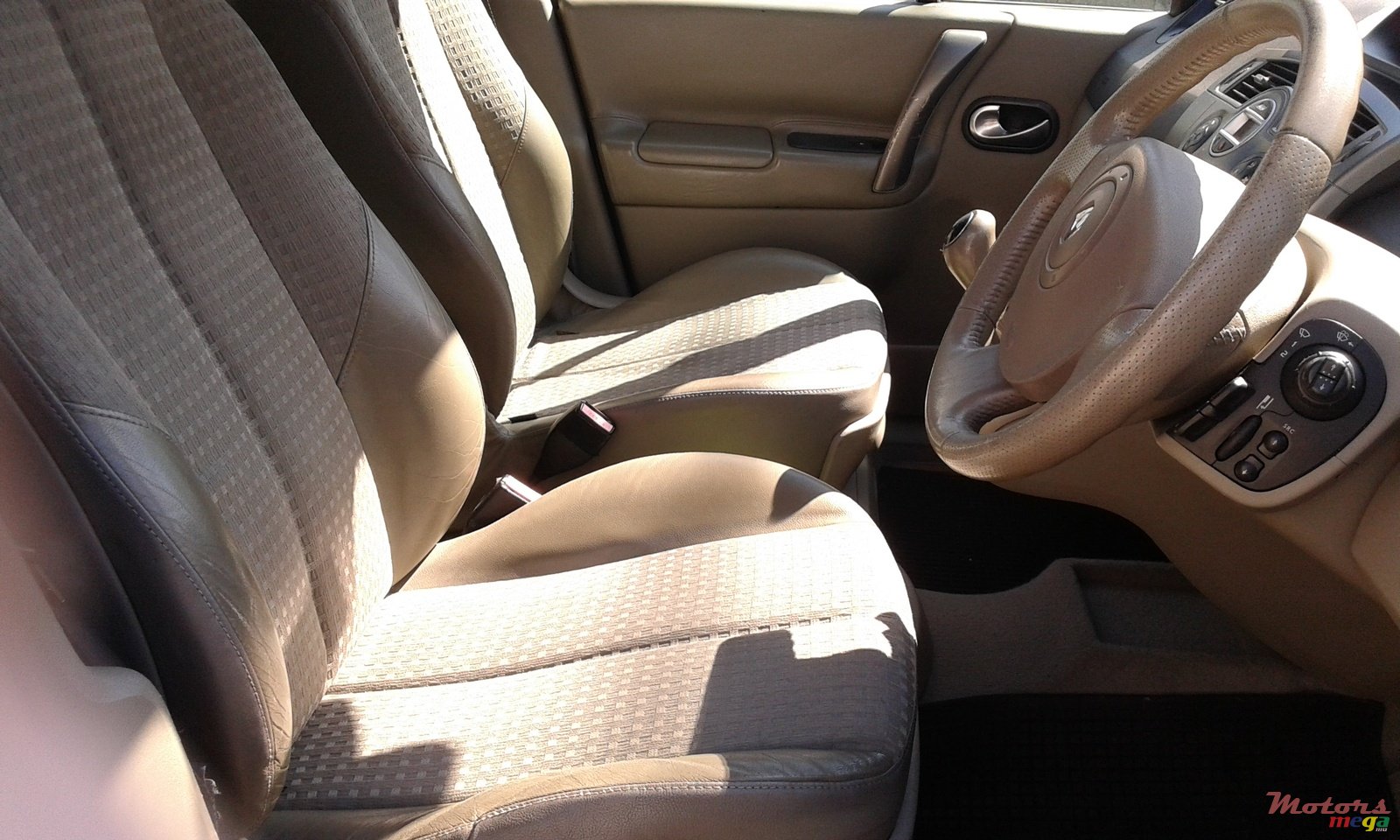 2004' Renault Scenic photo #5