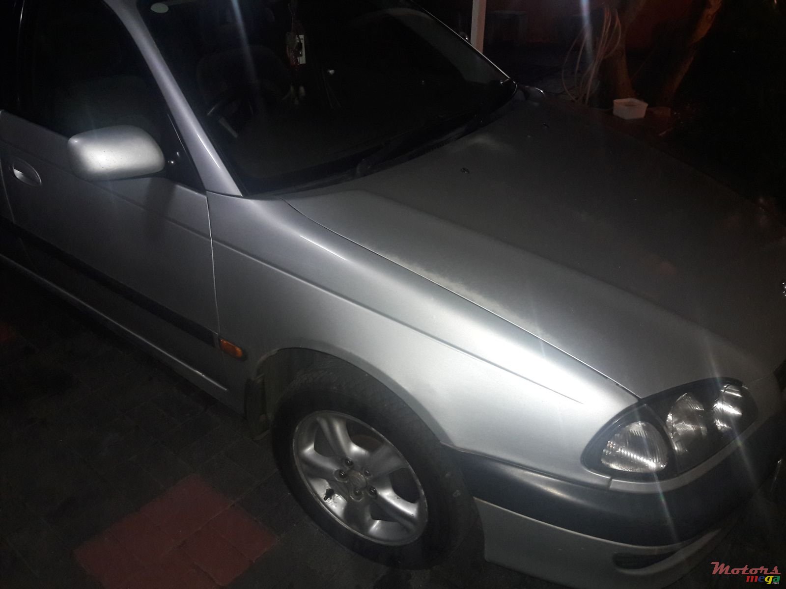 2000' Toyota Corona photo #1