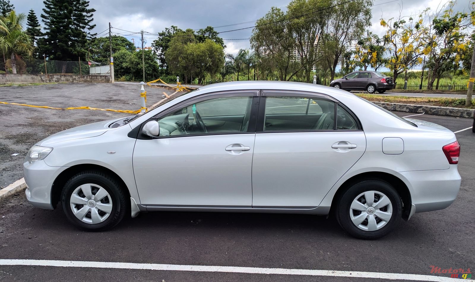 2010' Toyota Axio bhanwani photo #2