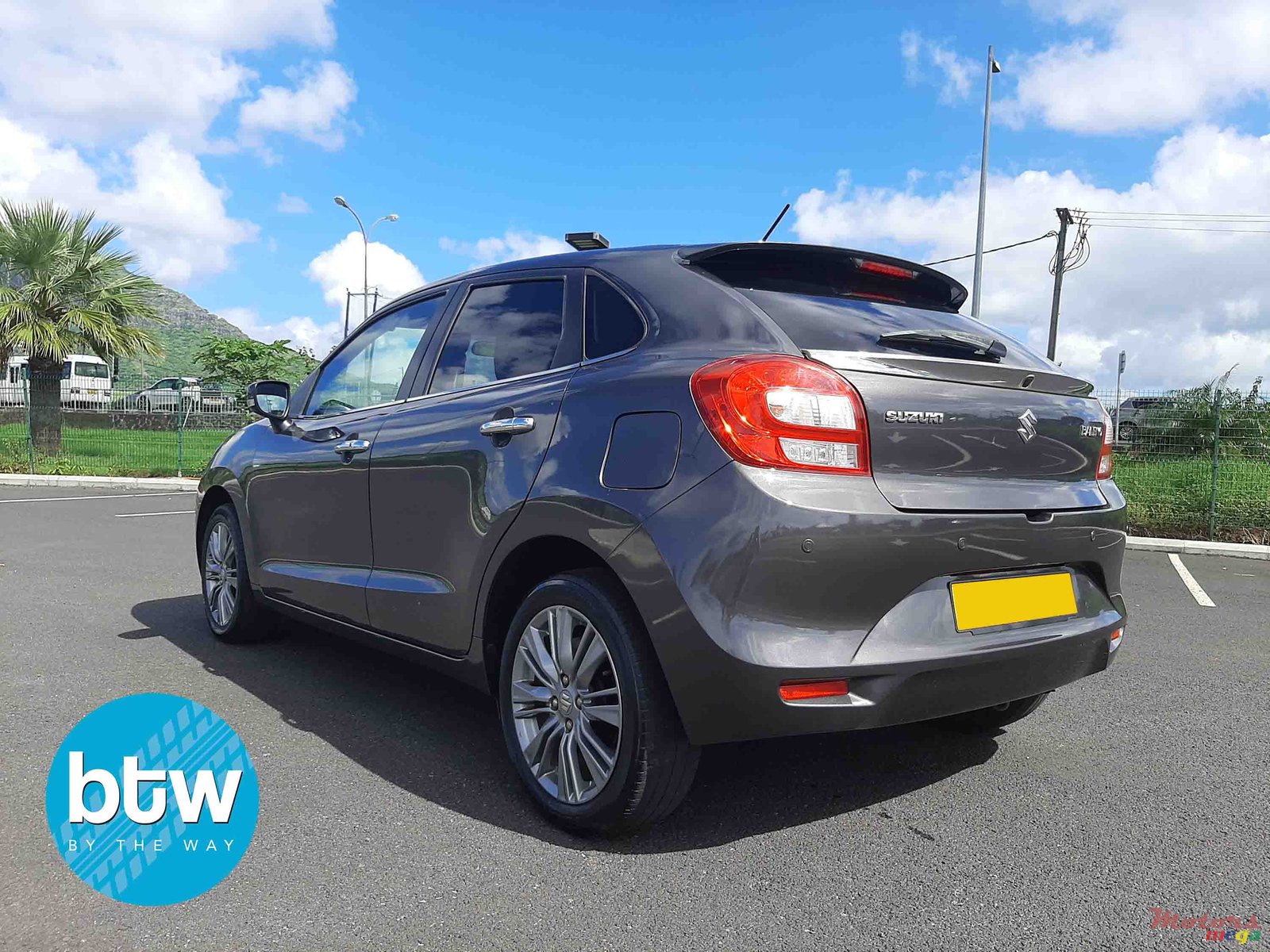 2016' Suzuki Baleno photo #3