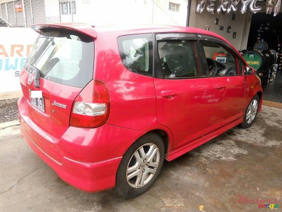 2005' Honda Fit photo #5