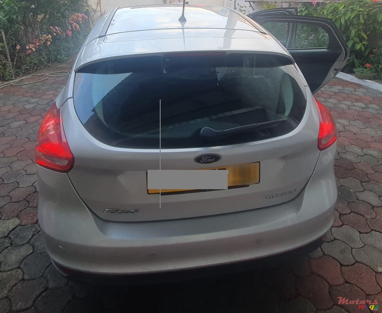 2016' Ford Focus Titanium photo #6