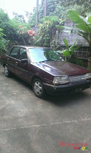 1988' Toyota photo #1