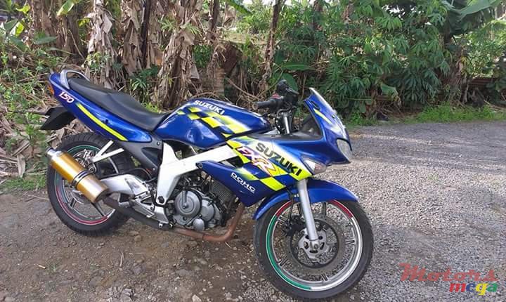 2002' Suzuki supersport photo #1