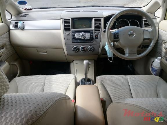 2007' Nissan photo #3