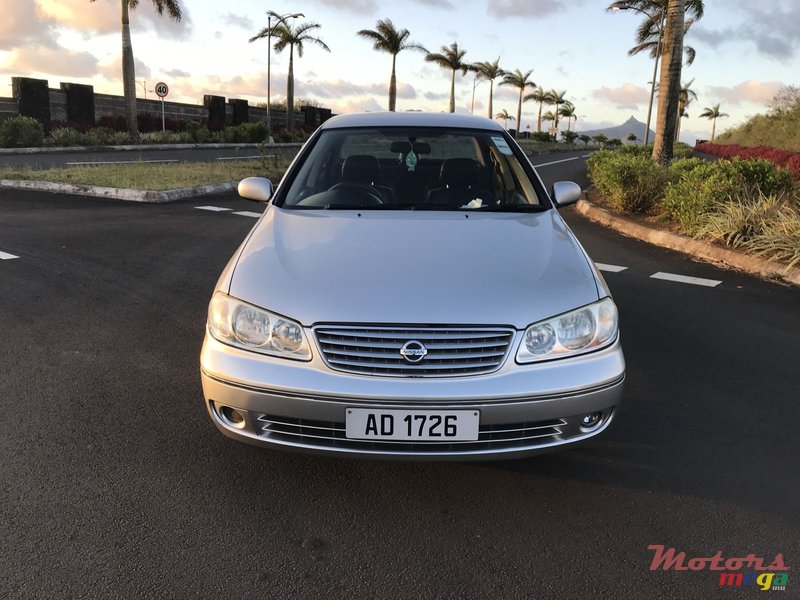 2005' Nissan Sunny photo #5