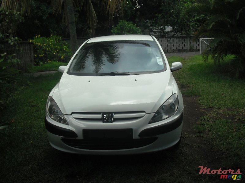 2006' Peugeot 307 photo #1