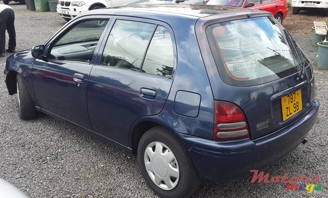 1998' Toyota Starlet photo #4