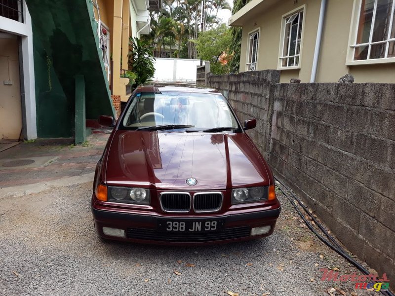 1999' BMW 3 Series E36 318i photo #2