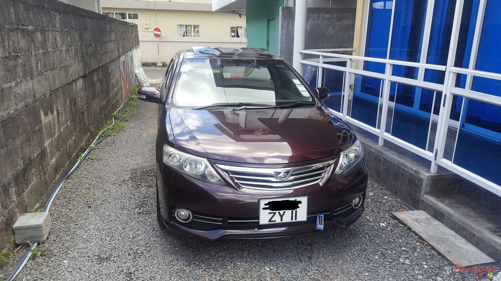 2011' Toyota photo #7