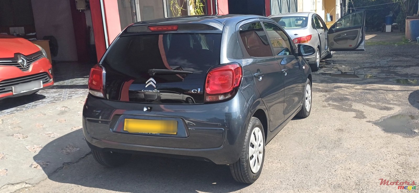 2016' Citroen C1 photo #4