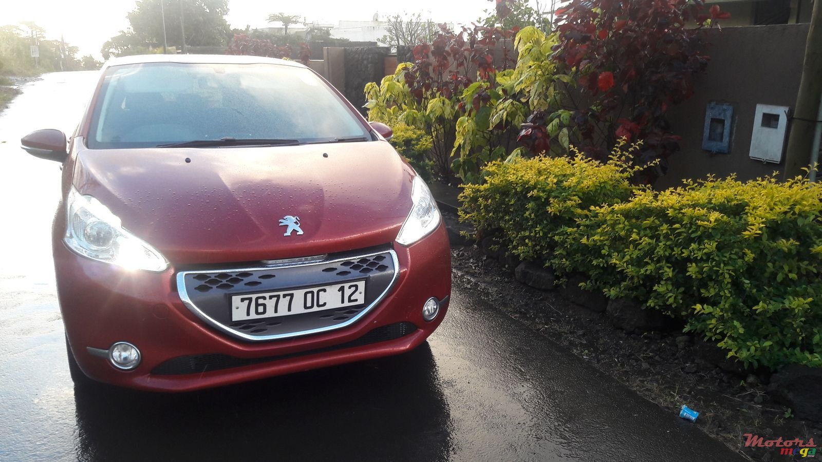 2012' Peugeot 208 Active photo #5