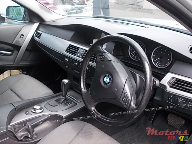 2004' BMW 5 Series 520 I photo #4