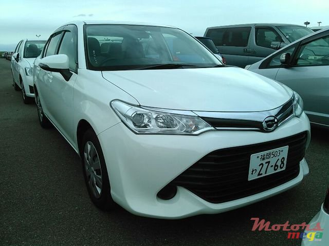 2015' Toyota Axio new shape photo #1