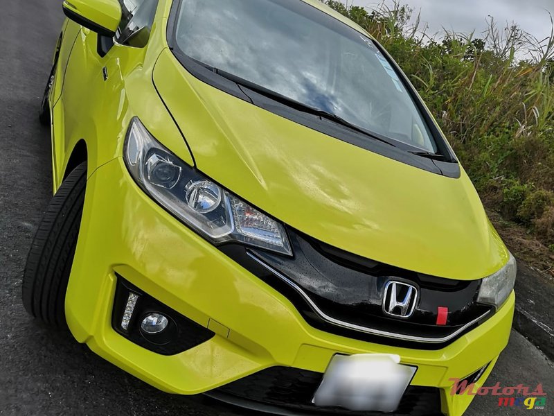 2014' Honda Fit L package photo #2