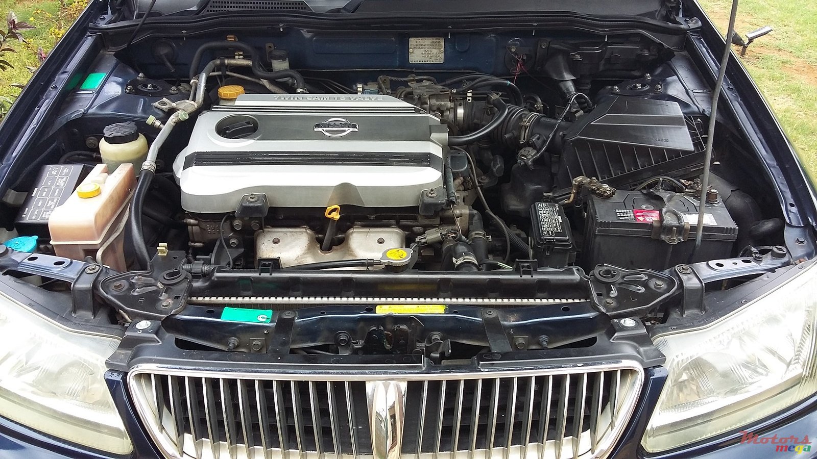 2003' Nissan N16 photo #6