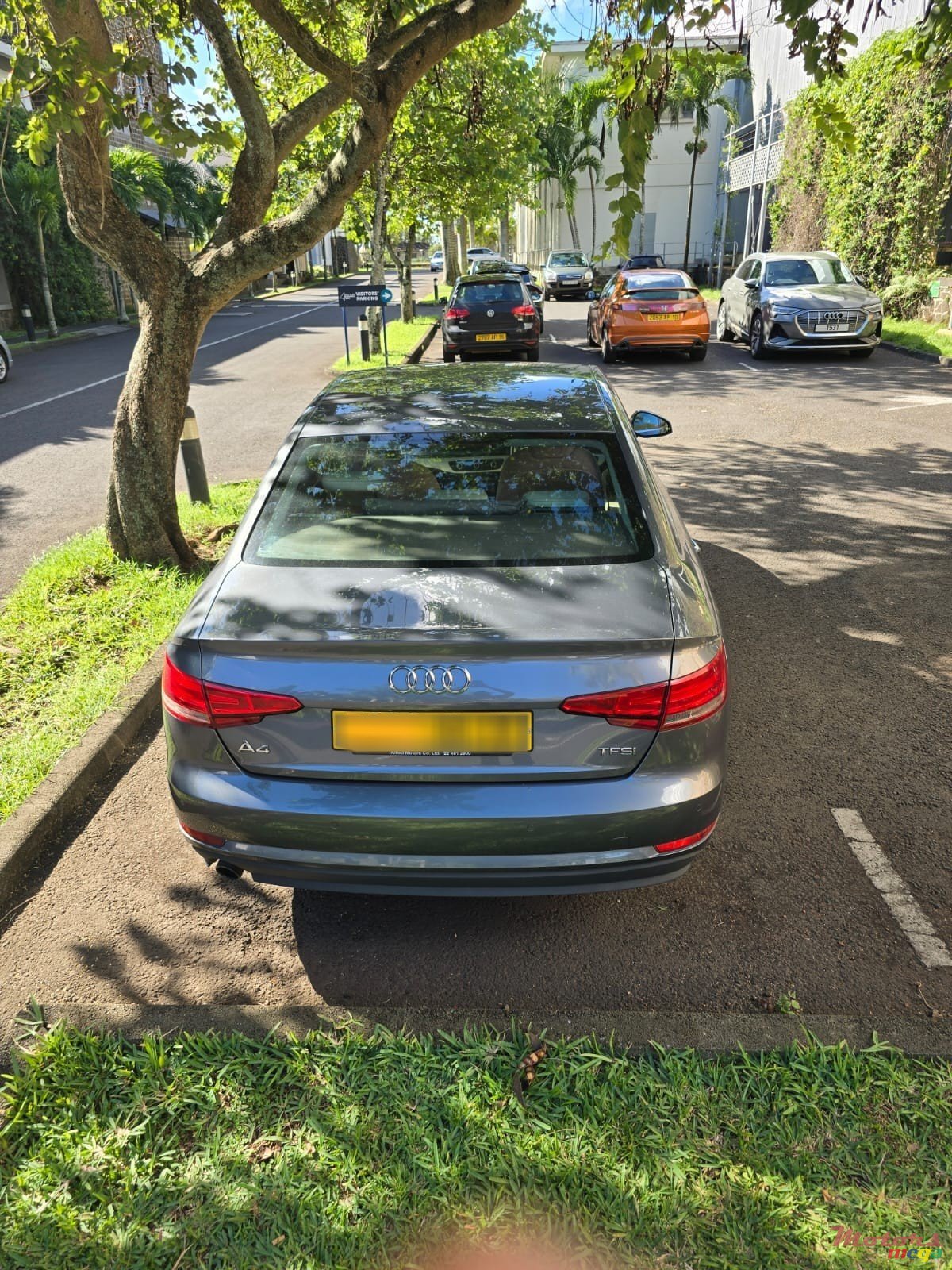 2017' Audi A4 photo #4