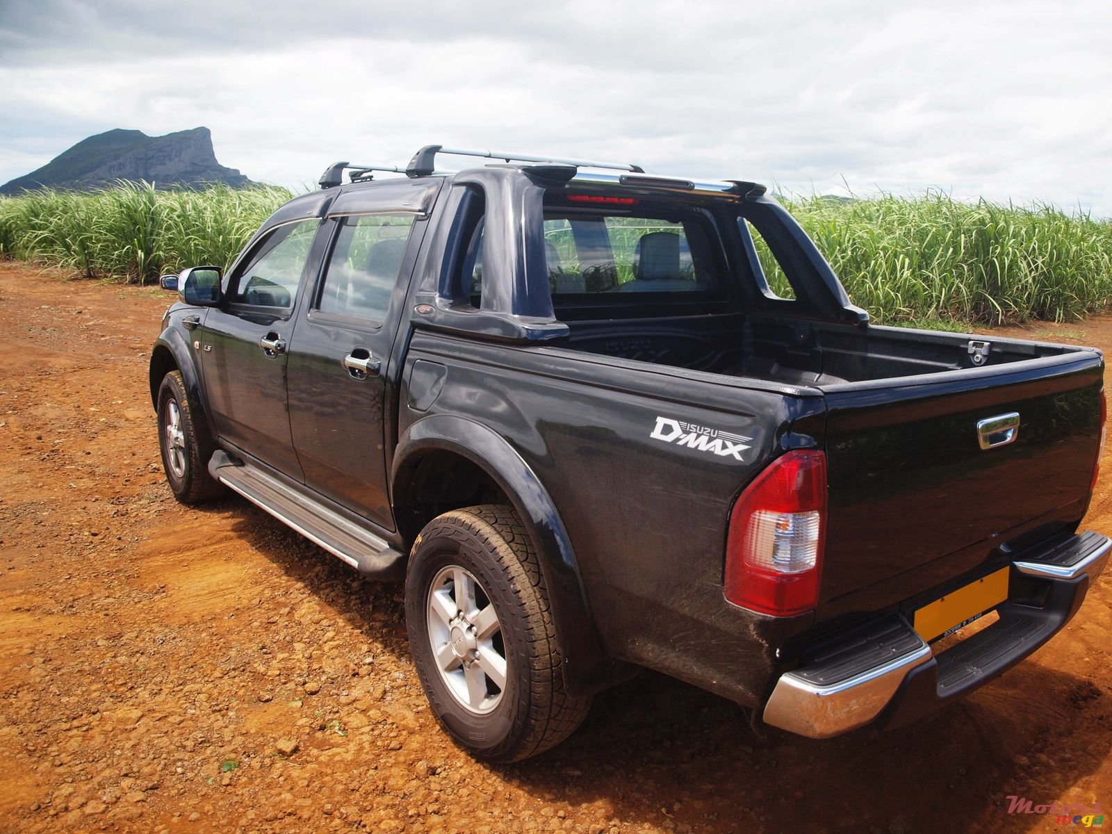 2005' Isuzu D-Max photo #4
