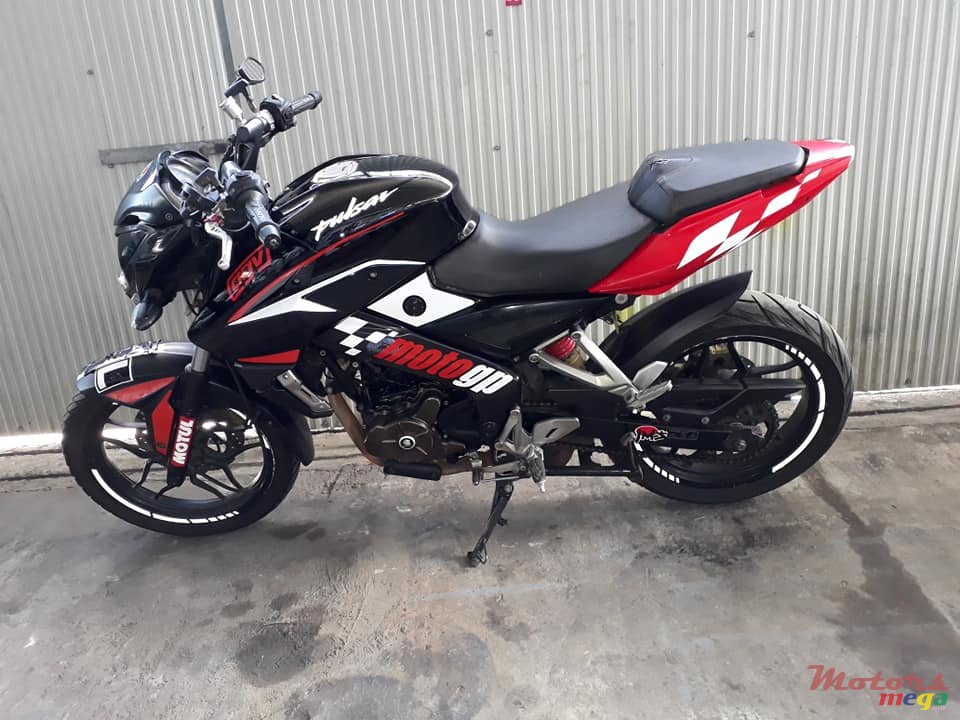 2014' Bajaj Pulsar photo #2