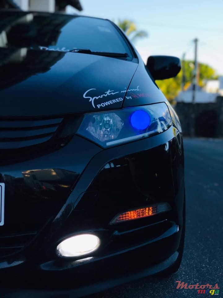 2009' Honda Insight photo #1