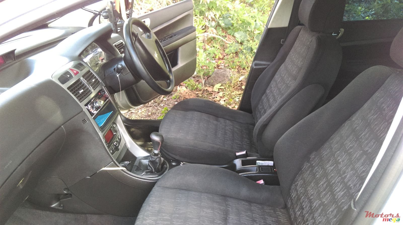 2002' Peugeot 307 photo #3