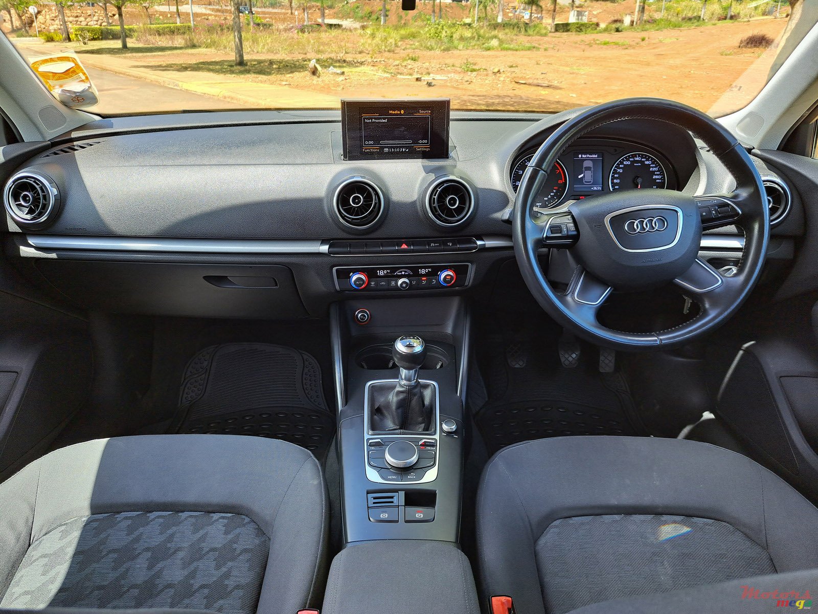 2016' Audi A3 photo #6