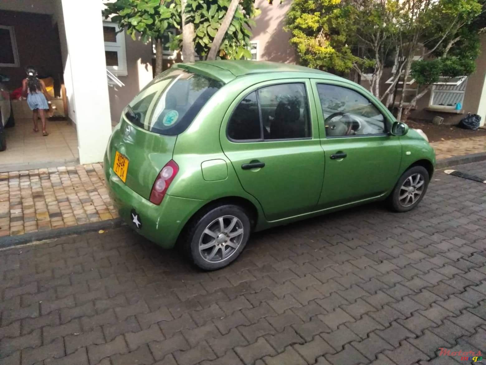 2004' Nissan March photo #2