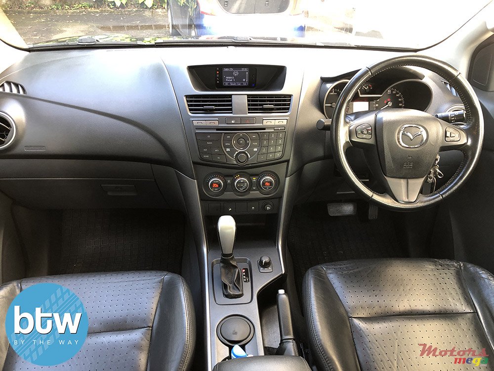 2018' Mazda BT-50 photo #5