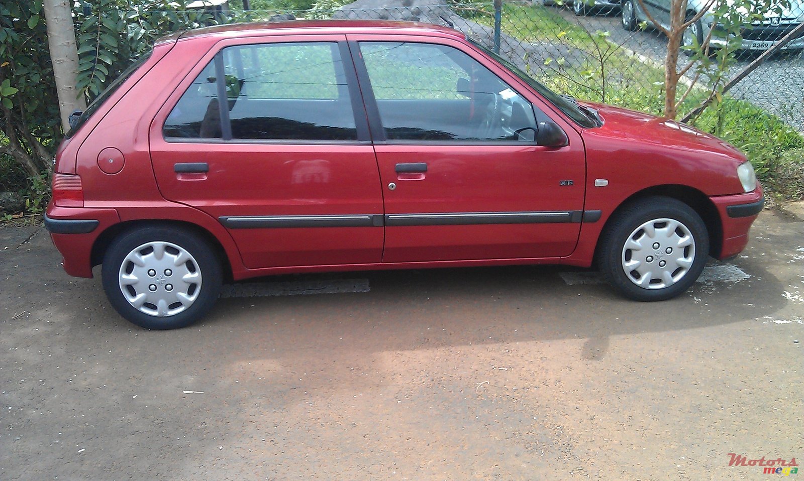 2000' Peugeot 106 photo #1