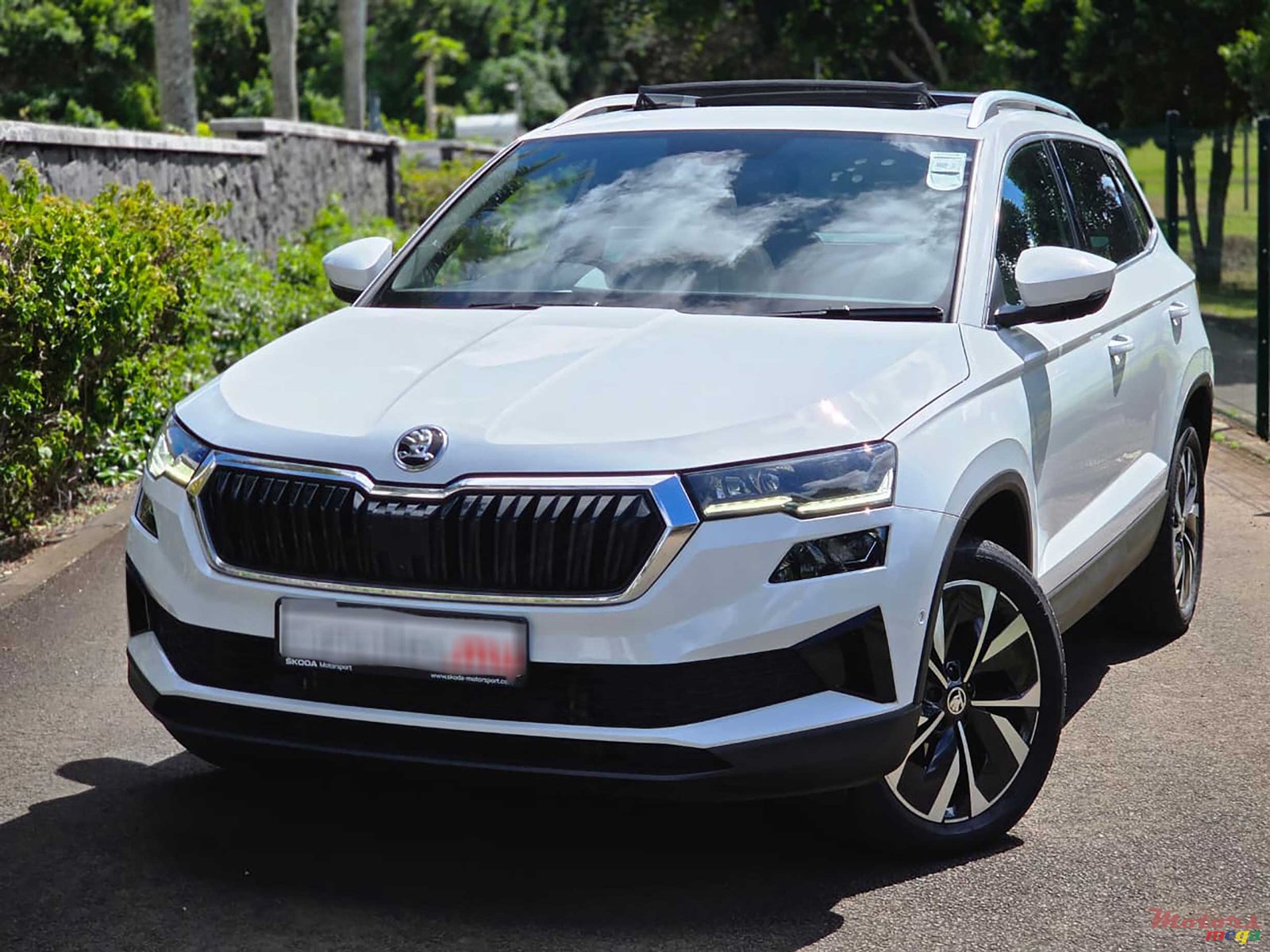 2023' Skoda Karoq Style 1.4 TSI photo #1