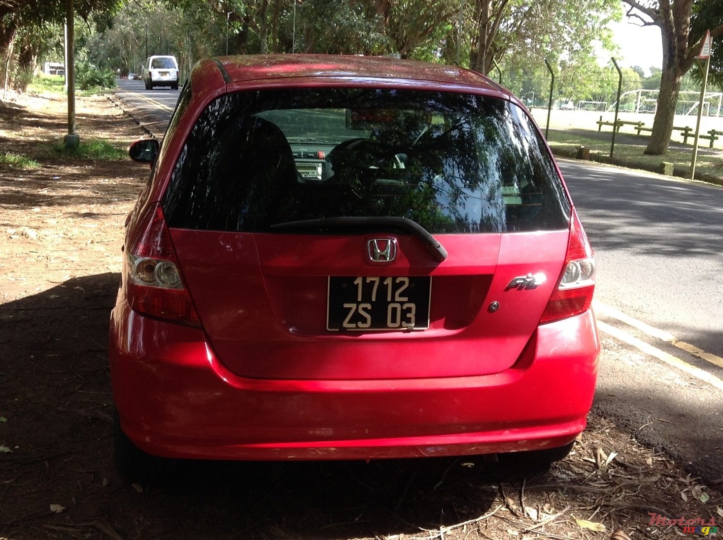 2003' Honda Fit photo #3
