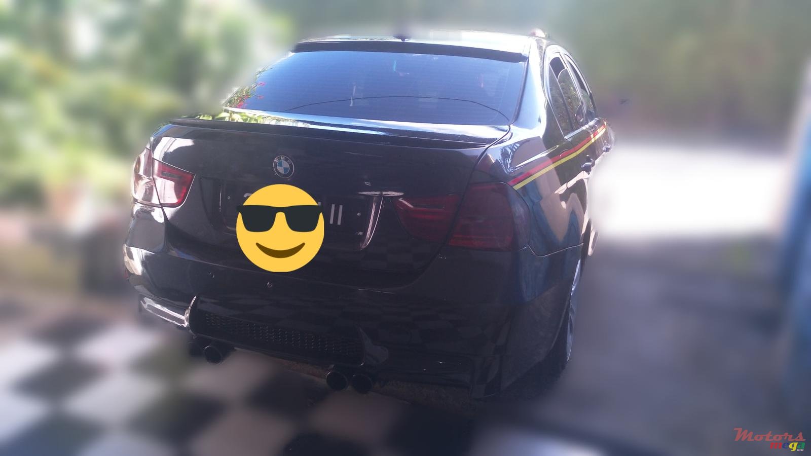 2011' BMW 3 Series photo #5