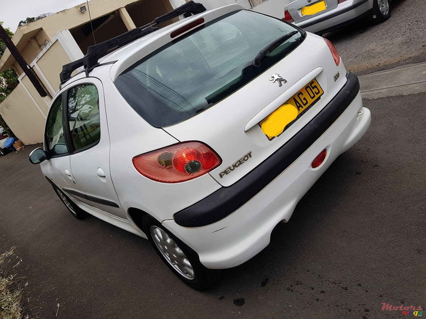 2005' Peugeot 206 photo #7