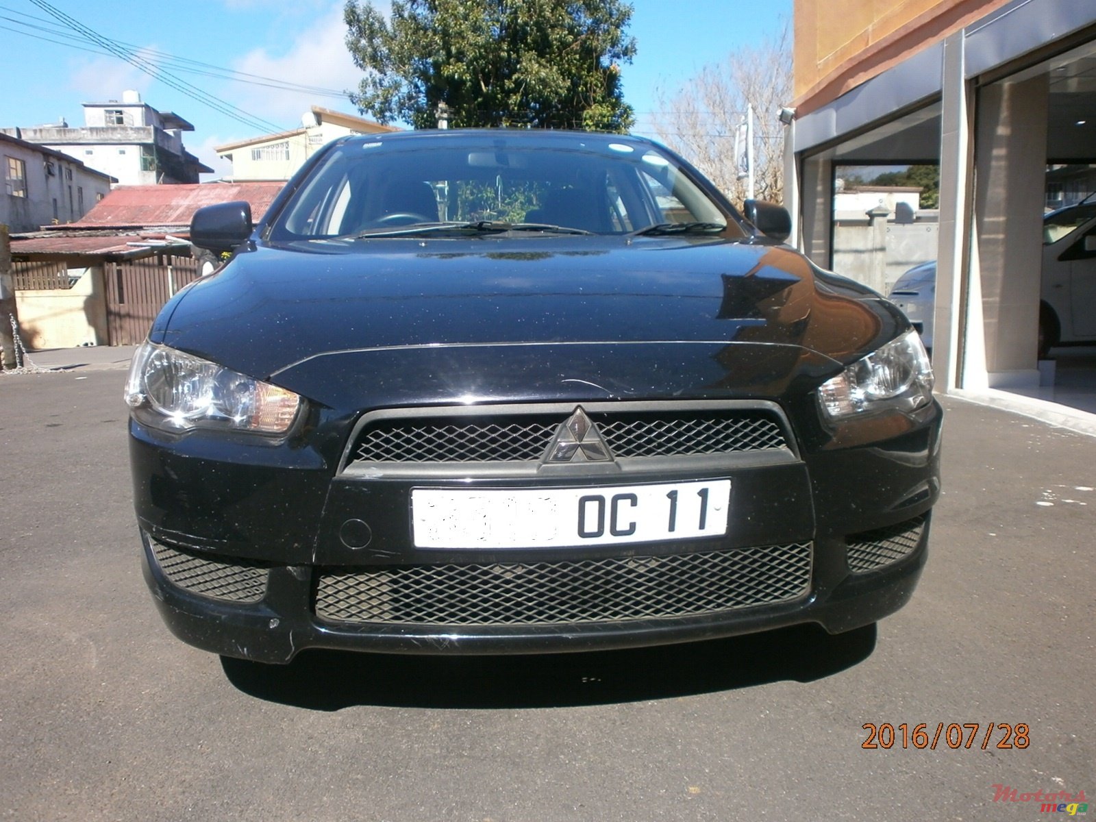 2011' Mitsubishi Lancer EX photo #1