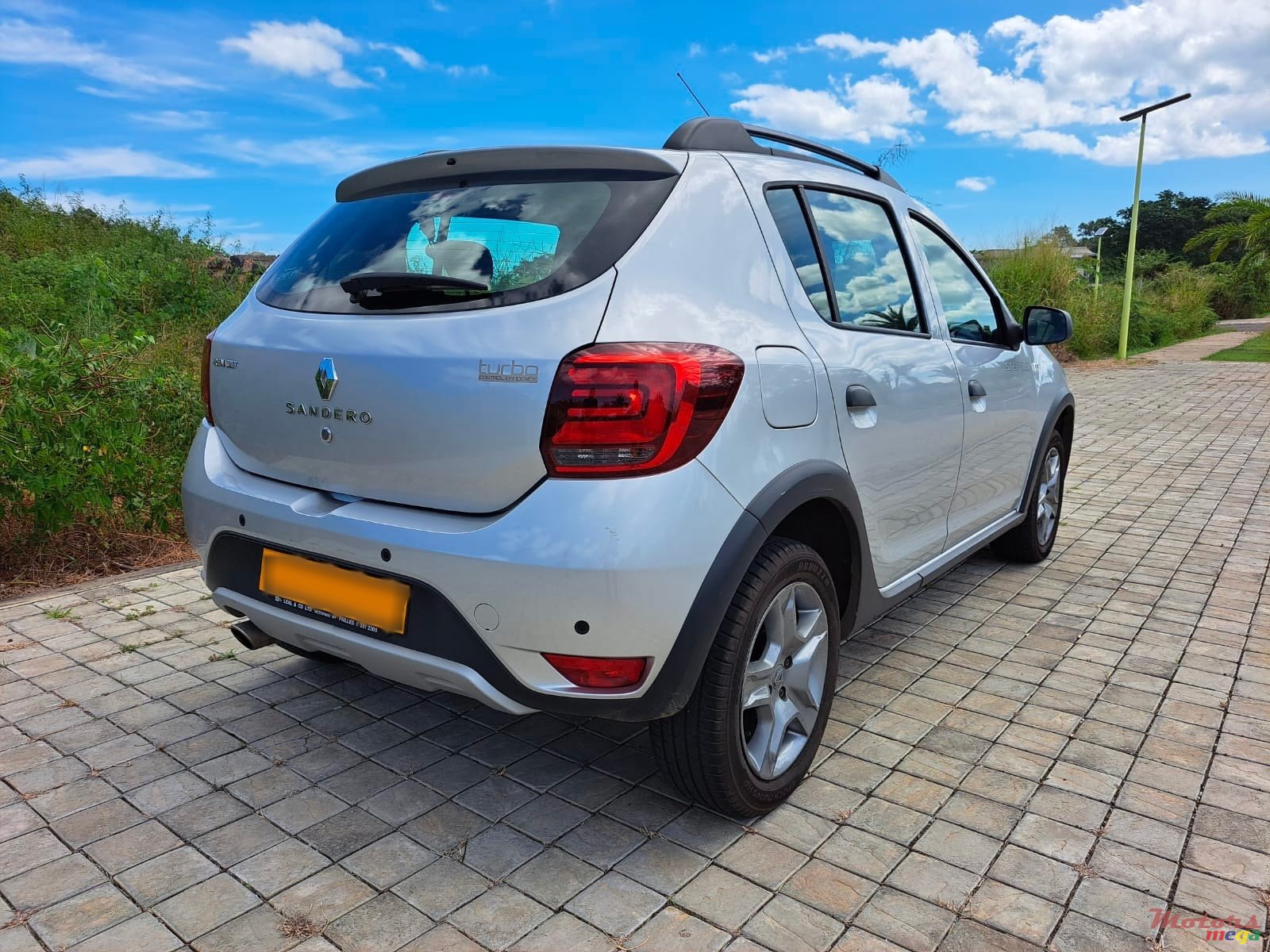 2018' Renault Sandero StepWay photo #3