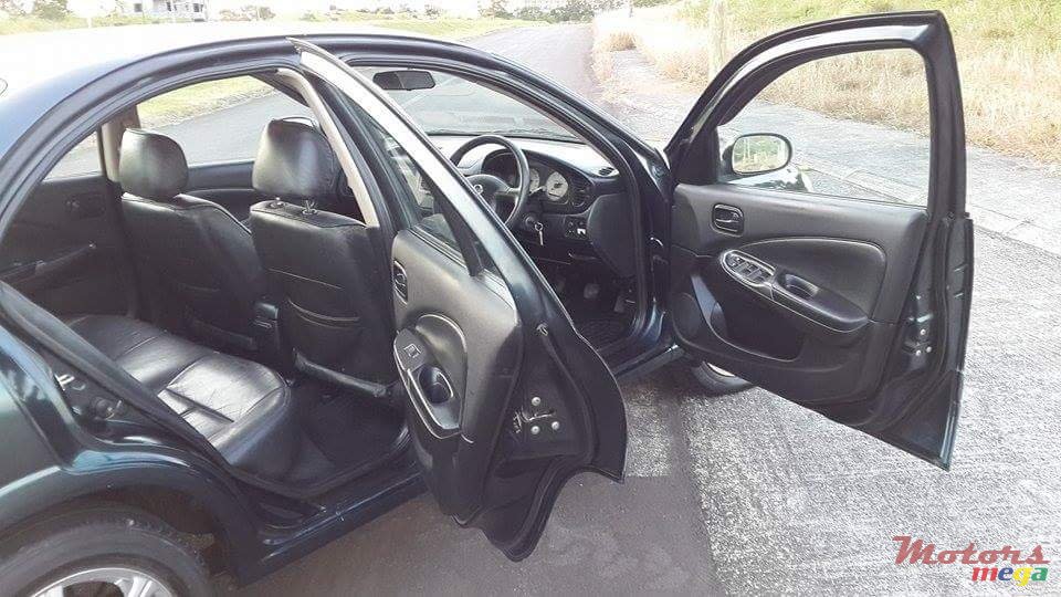 2005' Nissan Sunny N17 photo #6