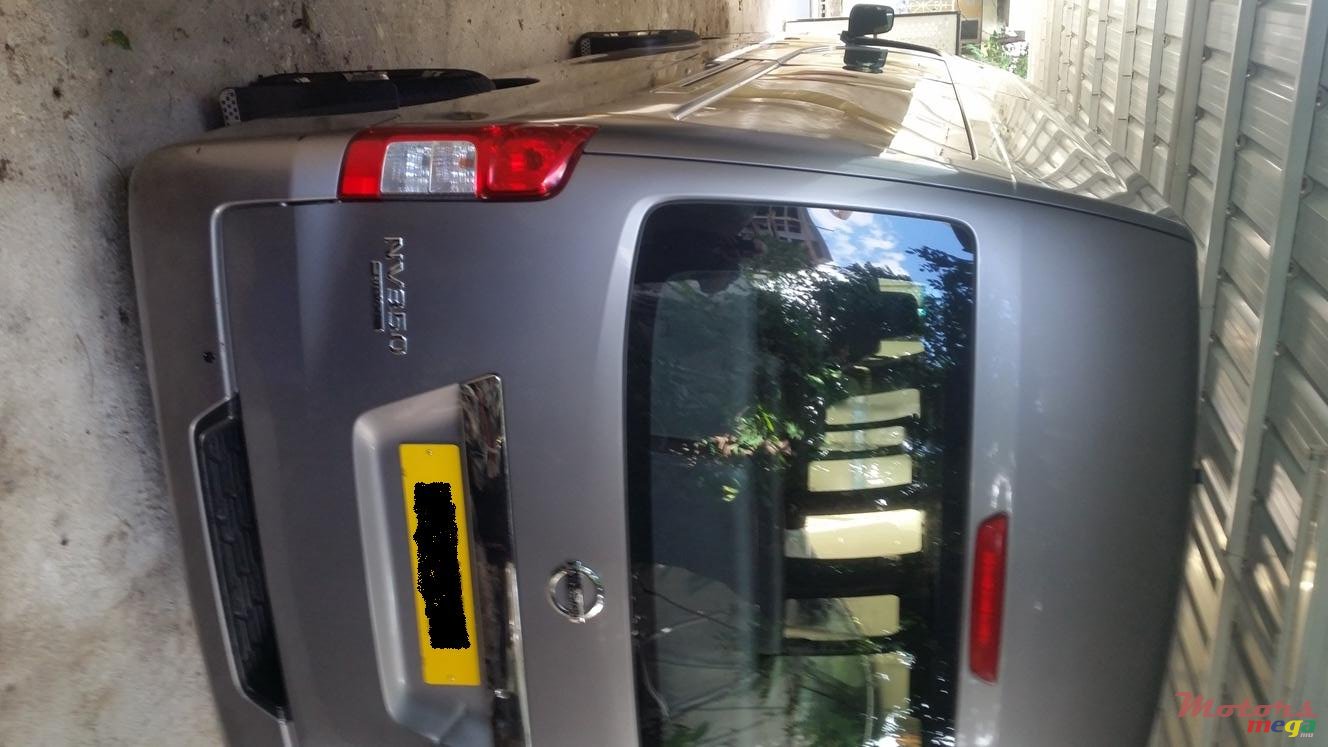 2013' Nissan photo #2