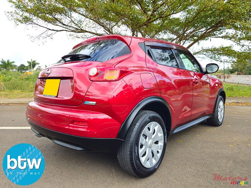 2012' Nissan Juke photo #4