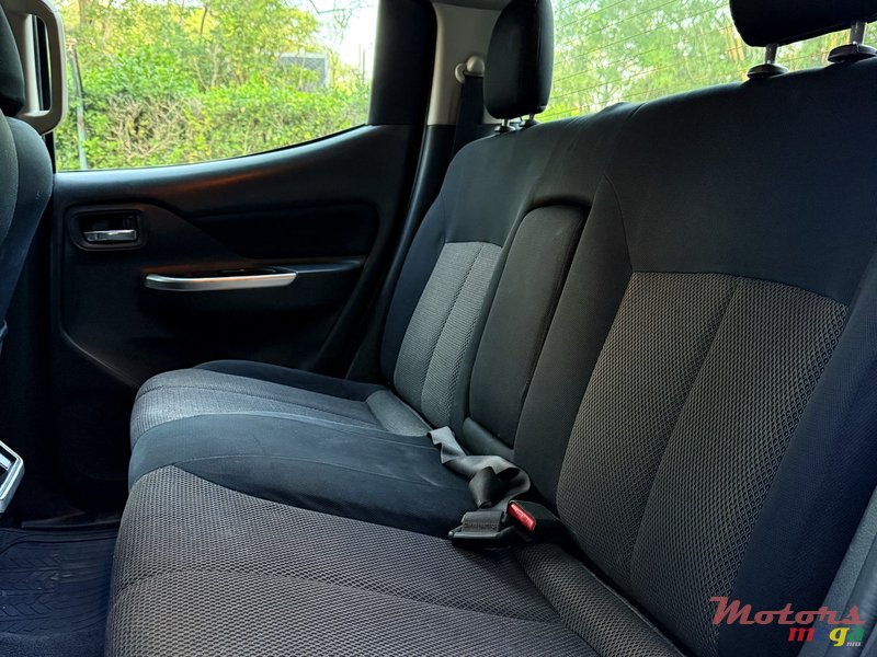 2020' Mitsubishi Triton photo #4