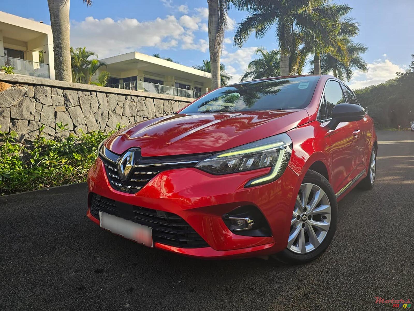 2021' Renault Clio Zen V 1.0 TCe photo #1